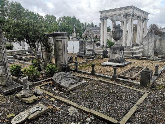 Londres abre al turismo el cementerio judio de willesden