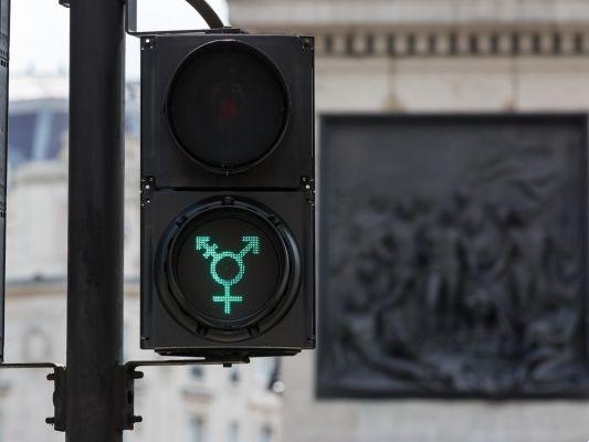 Semáforos LGBT para o orgulho gay de Londres